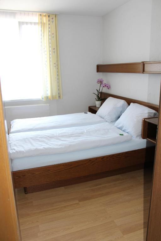 Hotel Glaernisch Hof Хорген Екстериор снимка